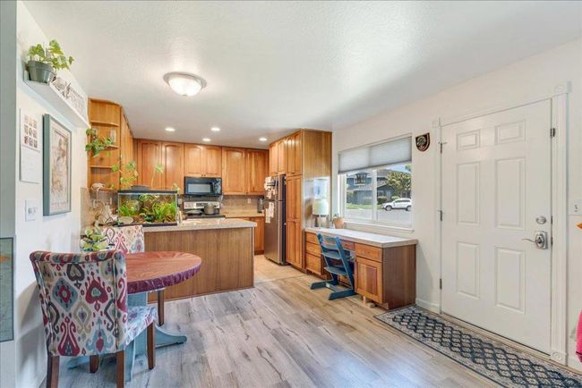 1 - 1415 Ruby Ct, Condo with 2 bedrooms, 1 bathrooms and 1 parking in Capitola CA | Image 4