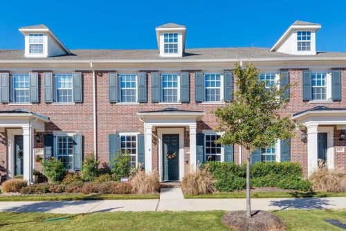 8761 Bridge St, North Richland Hills, TX, 76180-5442 | Card Image