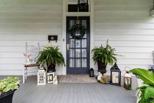 15 S Greenwood Ave, Ware Shoals, SC, 29692-1505 | Card Image