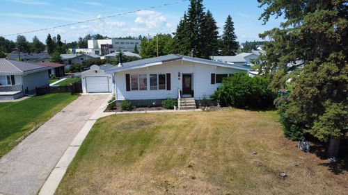 14 Virginia Avenue, Whitecourt, AB, T7S1H2 | Card Image
