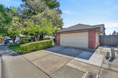 6417 Paseo Del Sol Way, Elk Grove, CA, 95758 | Card Image