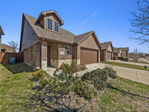 2126 Hobby Dr, Forney, TX, 75126-4193 | Card Image