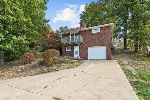 8966 Knoll St, Allison Park, PA, 15101-2723 | Card Image