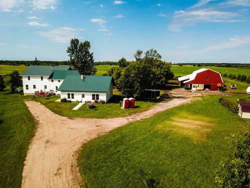 49404 109th Ave, Gonvick, MN, 56644-4311 | Card Image