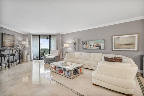 apt-701-7200 Radice Ct, Lauderhill, FL, 33319-4260 | Card Image