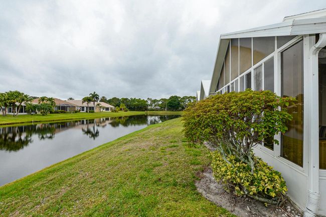 1162 Nw Lombardy Dr, Condo with 2 bedrooms, 2 bathrooms and null parking in Port St Lucie FL | Image 31