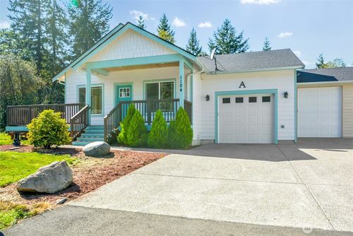 a-1016 288th St Nw, Arlington, WA, 98223 | Card Image