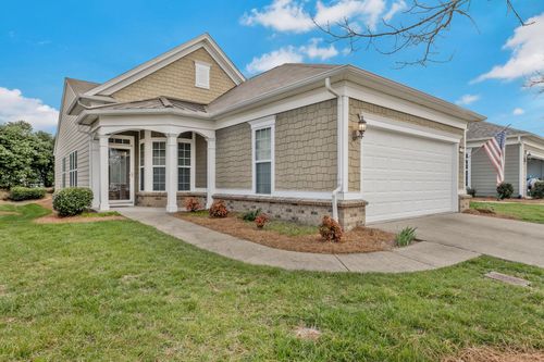 220 Old Towne Dr, Mount Juliet, TN, 37122-6172 | Card Image