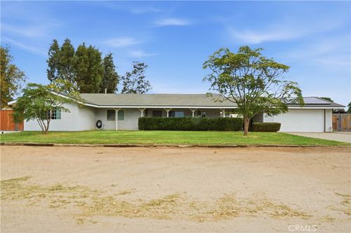 20550 Magnolia Ave, Nuevo, CA, 92567 | Card Image