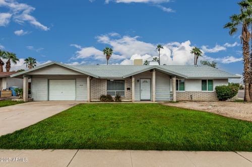 2838 E Sylvia St, Phoenix, AZ, 85032-7133 | Card Image