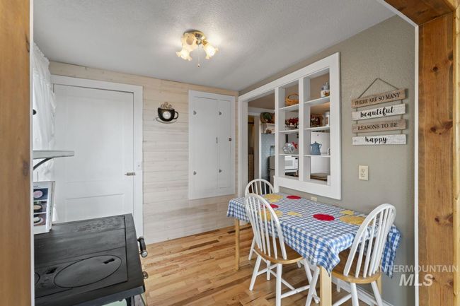 739 S Main St, House other with 3 bedrooms, 1 bathrooms and 1 parking in Cascade ID | Image 15