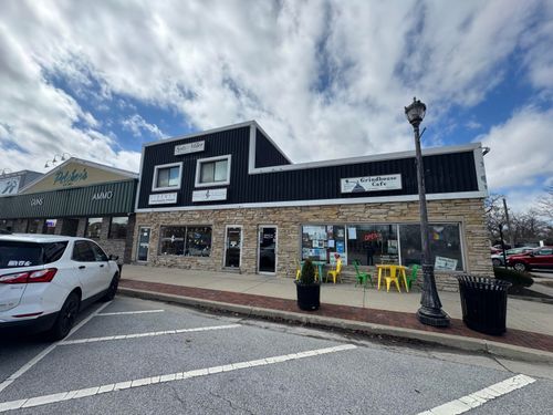 1-142 N Broad St, Griffith, IN, 46319-2219 | Card Image