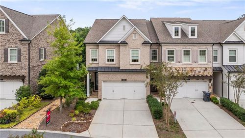 3948 Cliffmont Cir, Marietta, GA, 30068-2604 | Card Image