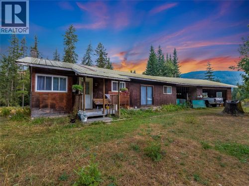 4604 Blewett Road, Nelson, BC, V1L6X4 | Card Image