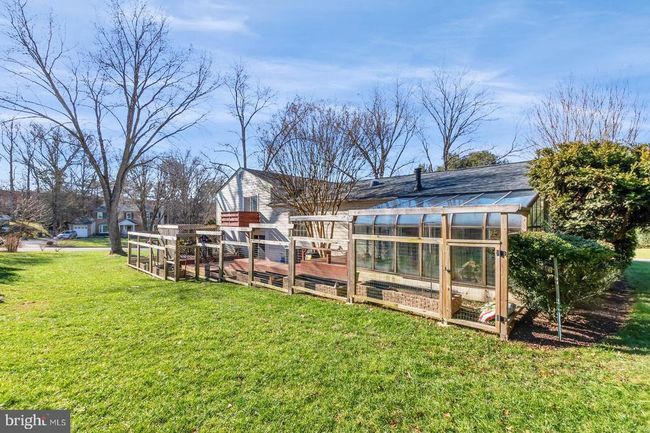 9711 Cinnamon Creek Dr, House other with 4 bedrooms, 3 bathrooms and null parking in Vienna VA | Image 42
