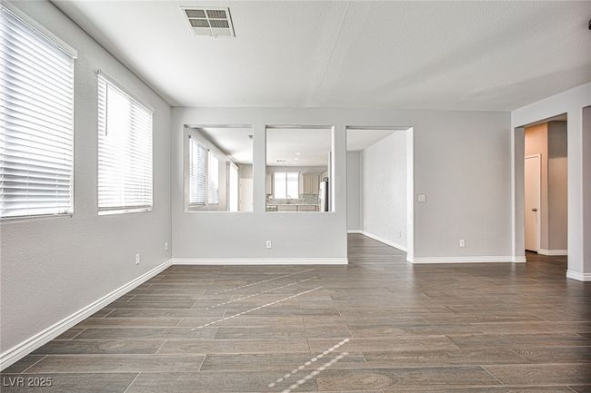 5575 Cresent Valley St, House other with 4 bedrooms, 2 bathrooms and null parking in Las Vegas NV | Image 12