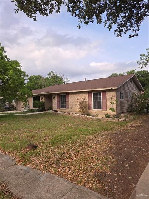 8326 Hastings, San Antonio, TX, 78239-2833 | Card Image