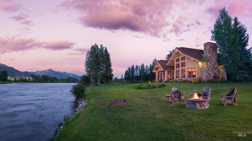 567 & 605 Snake River Rd, Swan Valley, ID, 83449 | Card Image