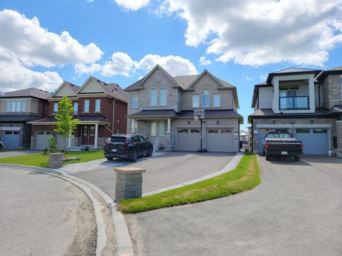 bsmt-1015 Kingpeak Cres, Pickering, ON, L1X0H3 | Card Image