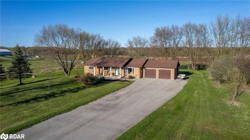 17435 8th Concession, Schomberg, ON, L0G1T0 | Card Image