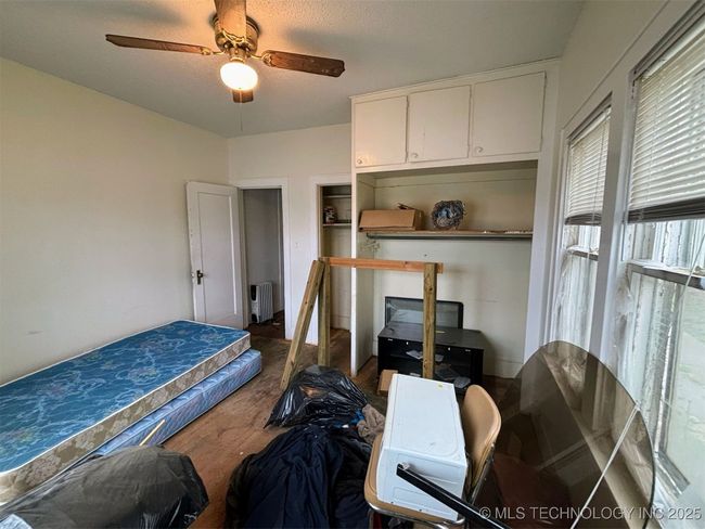 1924 W Owen K Garriott Rd, House other with 3 bedrooms, 1 bathrooms and null parking in Enid OK | Image 36