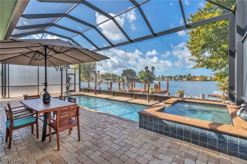 3001 50th St Sw, NAPLES, FL, 34116-7627 | Card Image