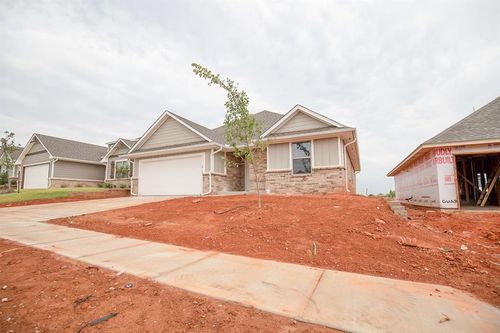 10329 Sw 55th Ter, Mustang, OK, 73064-7620 | Card Image