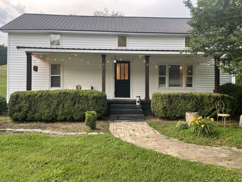1200 Wray Branch Rd, Minor Hill, TN, 38473-5493 | Card Image
