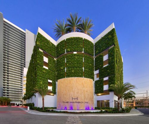 unit-3217-16385 Biscayne Blvd, Aventura, FL, 33160-5488 | Card Image