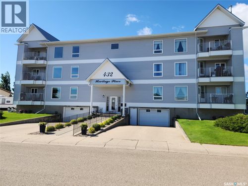 103-432 Heritage Dr, Estevan, SK, S4A2P6 | Card Image