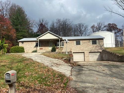 108 Seaton, Russell, KY, 41169 | Card Image