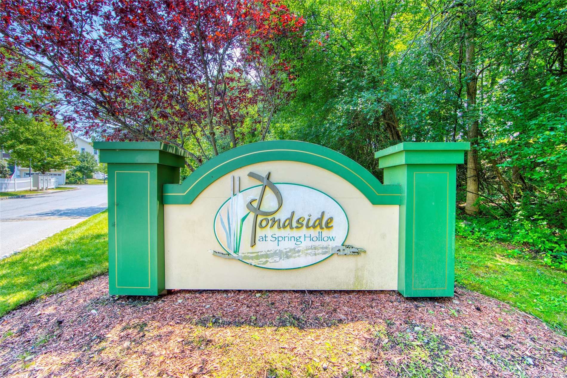 Woodlake Dr, Middletown, NY 10940