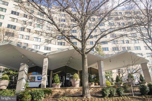 211-1200 N Nash St, ARLINGTON, VA, 22209-3613 | Card Image
