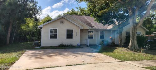 2326 Talmadge Dr, Titusville, FL, 32780-4604 | Card Image