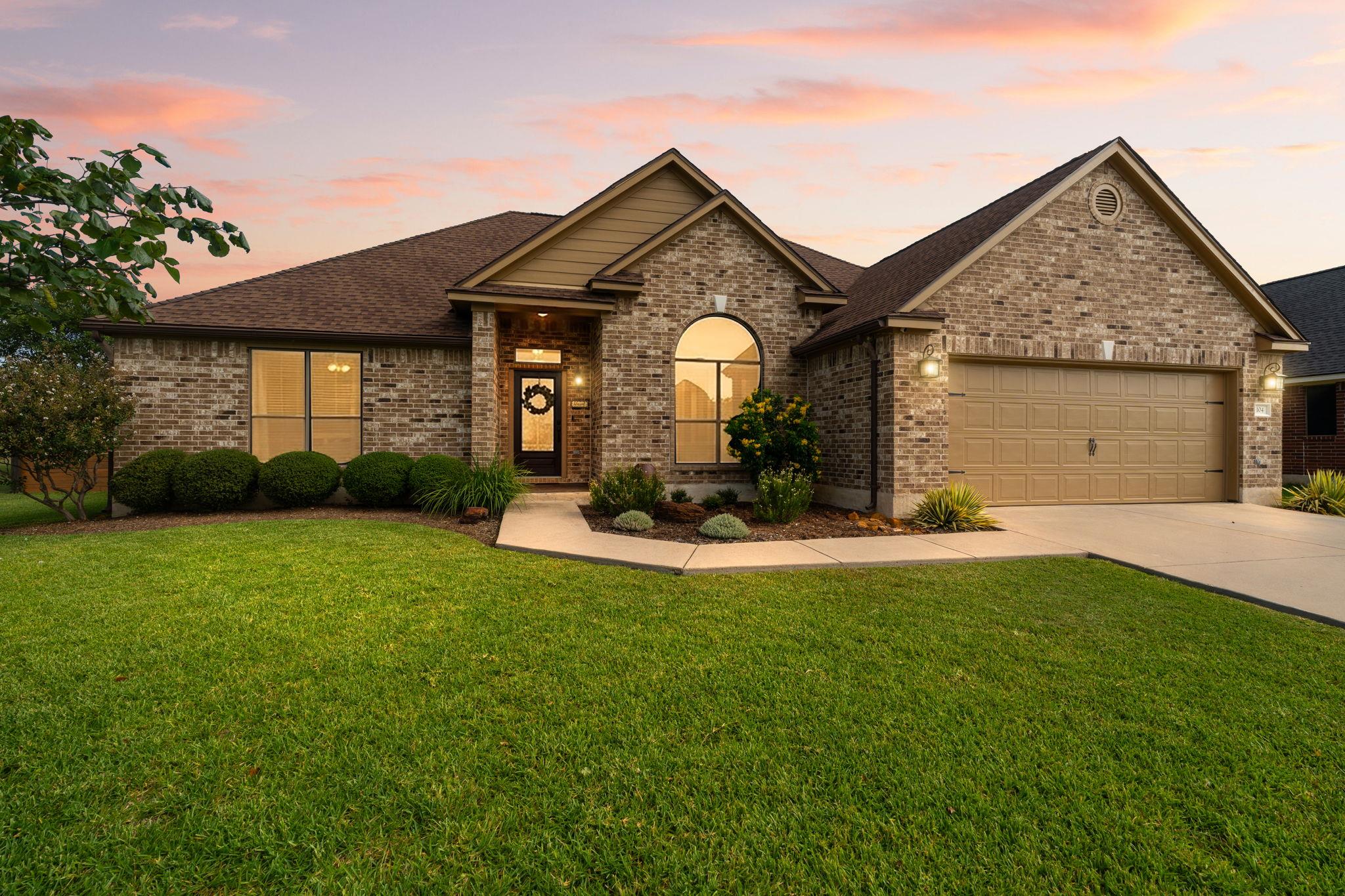 Residential in Thrall