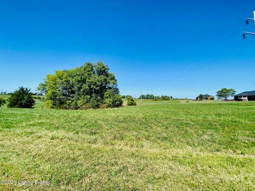 27 Mary Todd Dr, Springfield, KY, 40069-1455 | Card Image