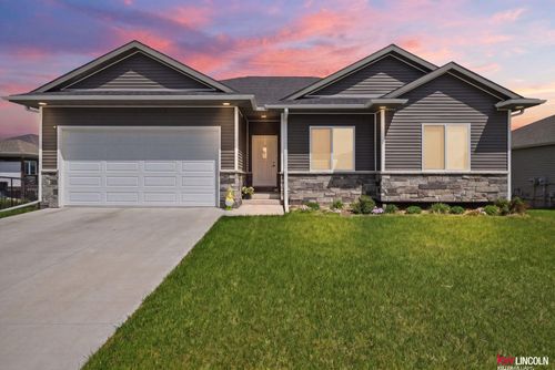 7420 N 49th St, Lincoln, NE, 68514-1007 | Card Image