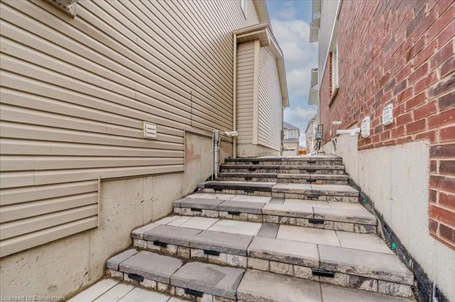 262 Dolman St, House other with 4 bedrooms, 3 bathrooms and 4 parking in Breslau ON | Image 43