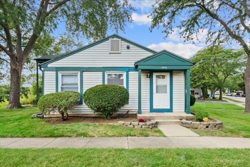 unit-a-509 Darlene Ln, Glendale Heights, IL, 60139-3282 | Card Image