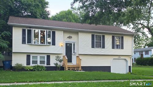 75 Ramsdell Street, New Haven, CT, 06515 | Card Image