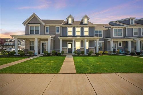 1043 E 117th Ln, Crown Point, IN, 46307-0704 | Card Image