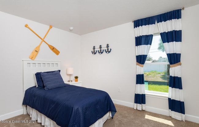 Guest Bedroom | Image 16