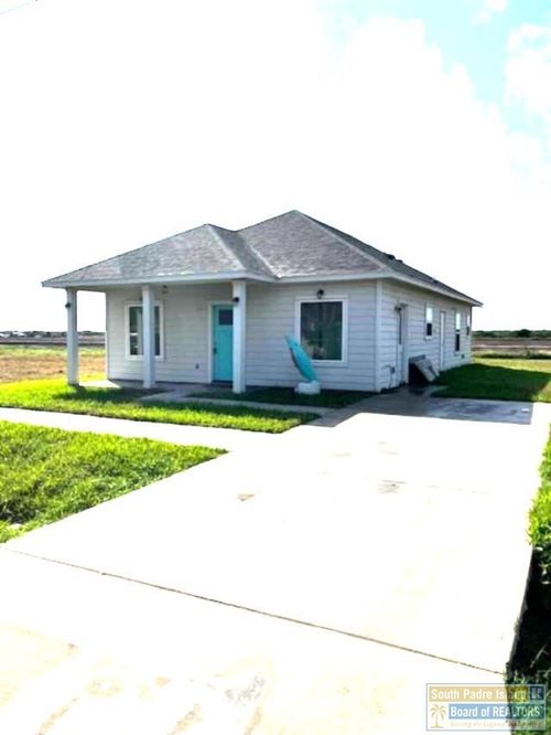 3141 Pennsylvania Ave, Port Isabel, TX, 78578-1430 | Card Image