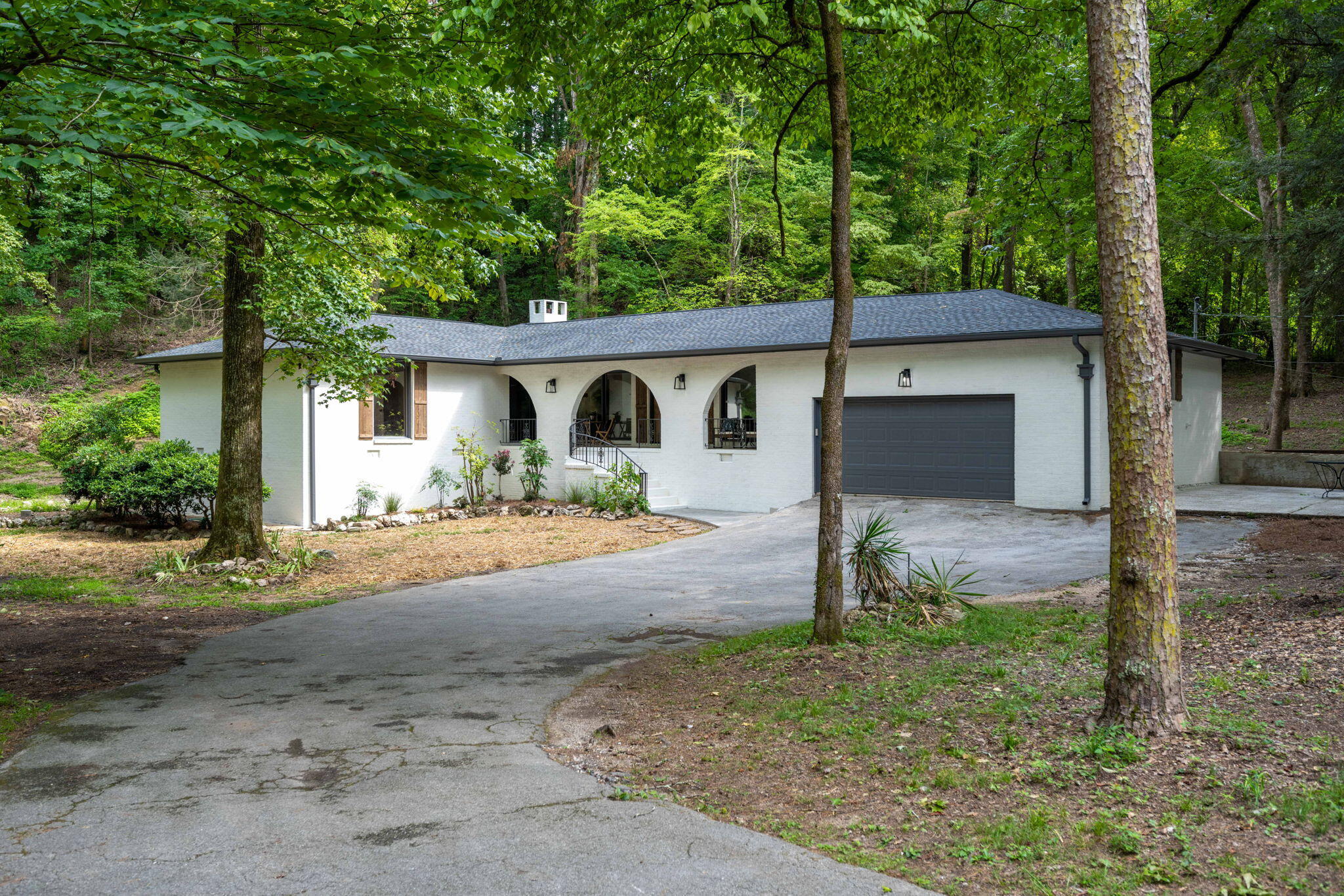 Clematis Dr, Hixson, TN 37343