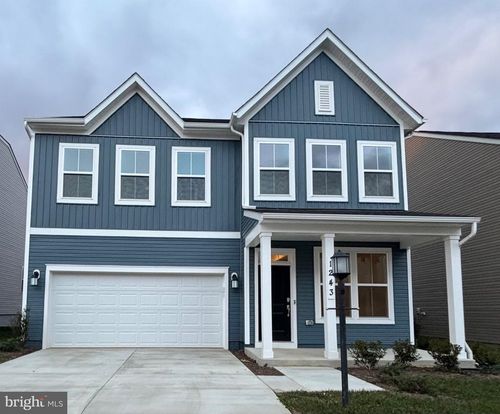 1243 Red Clover Ln, Ranson, WV, 25438-2005 | Card Image