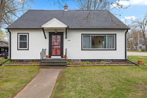 1046 S Lutz Street, Shawano, WI, 54166 | Card Image