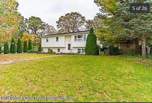 612 Bismarck St, Toms River, NJ, 08757-2431 | Card Image