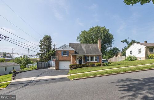 5003 Mcdonald Dr, Mechanicsburg, PA, 17050-2445 | Card Image