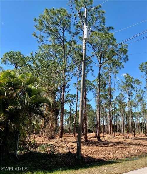 24032 Golden Eagle Ln, BONITA SPRINGS, FL, 34135-9621 | Card Image