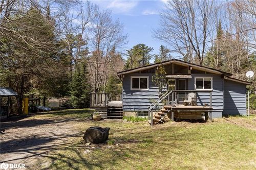 449 Balsam Chutes Rd, Port Sydney, ON, P0B1L0 | Card Image